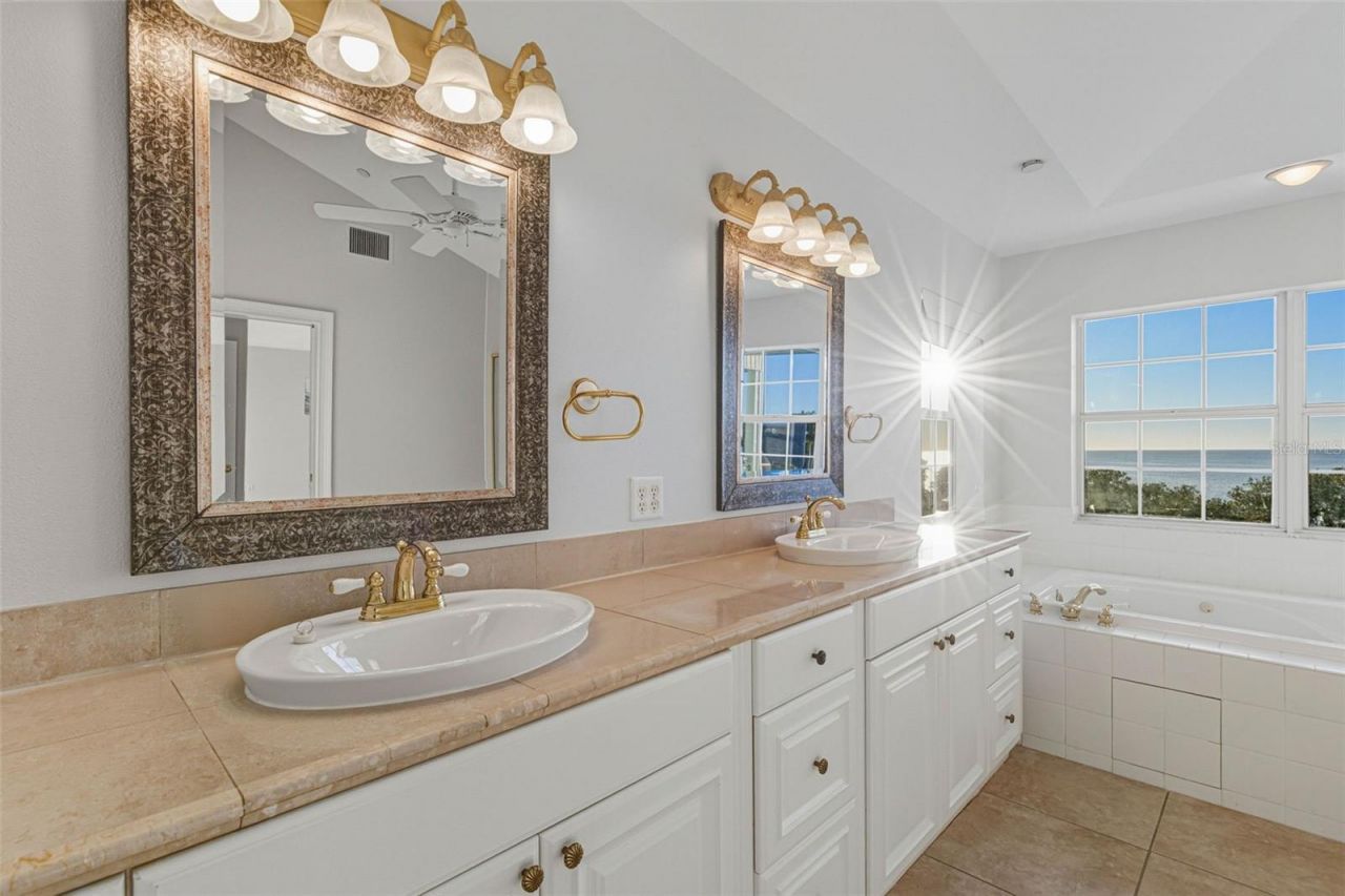 1726 Sunkissed Drive, Tarpon Springs, FL 34689 Photo