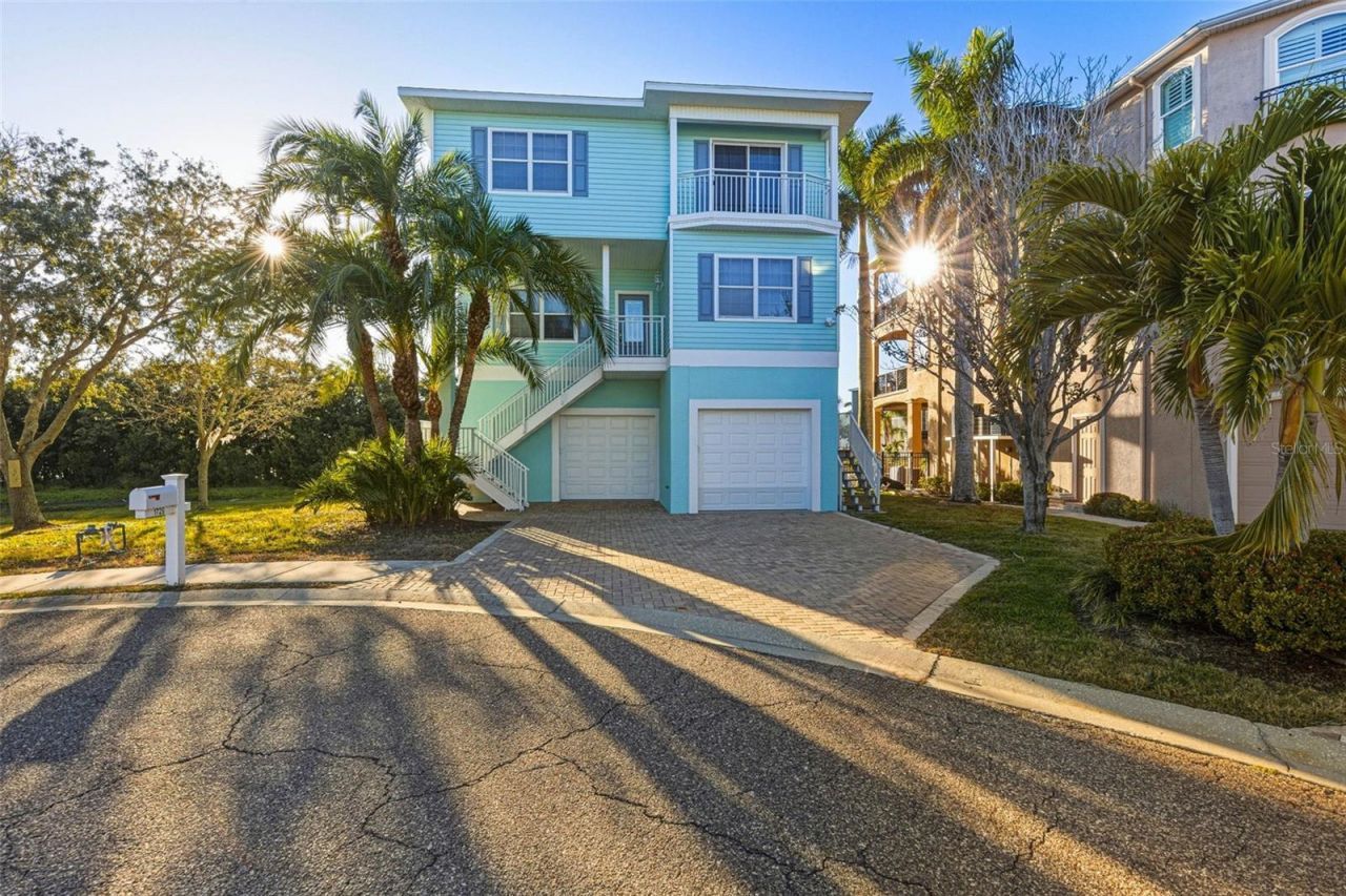 1726 Sunkissed Drive, Tarpon Springs, FL 34689 Photo