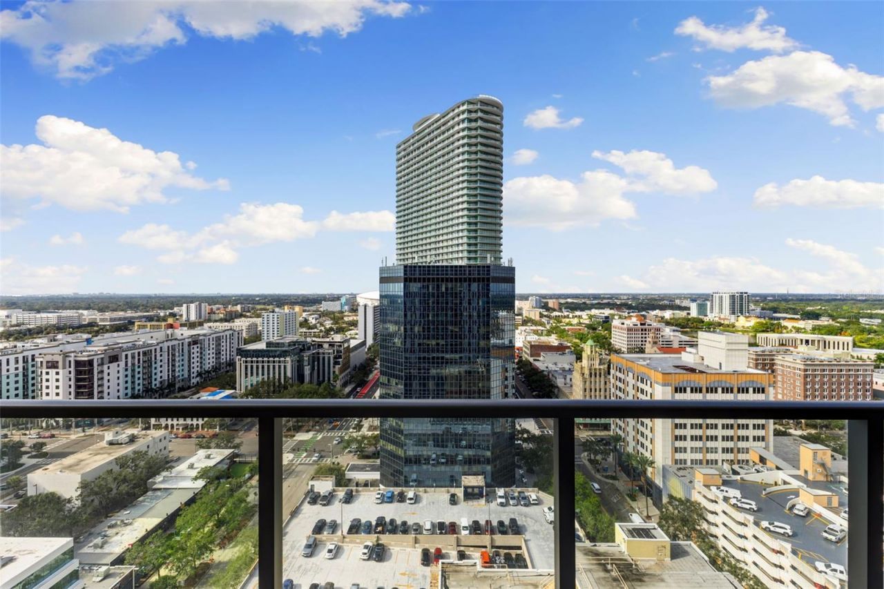 275 1st Avenue S, Unit 2108, Saint Petersburg, FL 33701 Photo