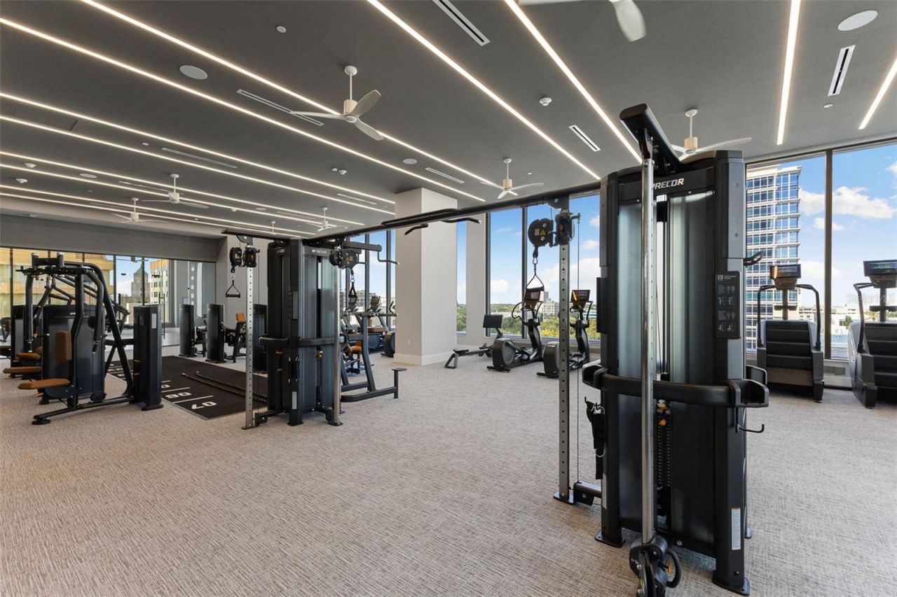 275 1st Avenue S, Unit 2108, Saint Petersburg, FL 33701 Photo