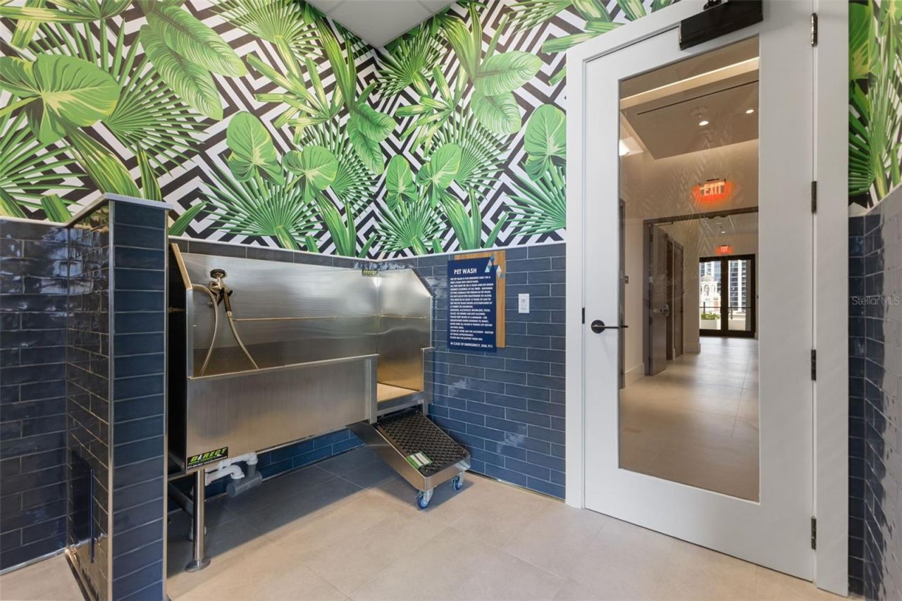 275 1st Avenue S, Unit 2108, Saint Petersburg, FL 33701 Photo