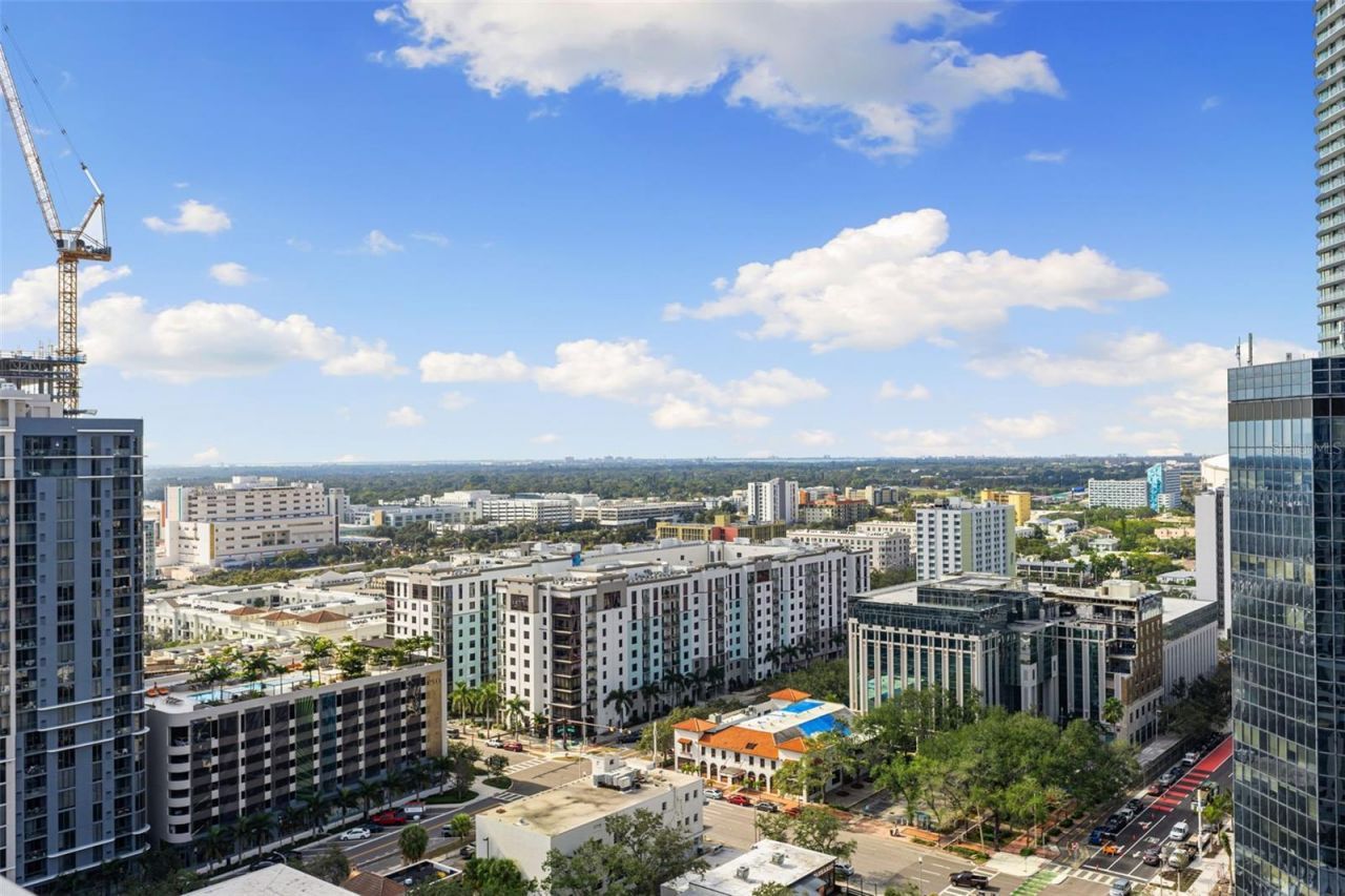 275 1st Avenue S, Unit 2108, Saint Petersburg, FL 33701 Photo