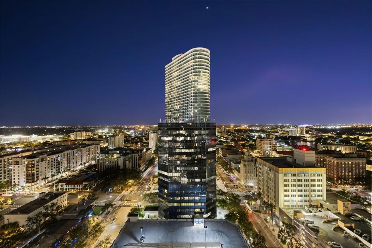 275 1st Avenue S, Unit 2108, Saint Petersburg, FL 33701 Photo