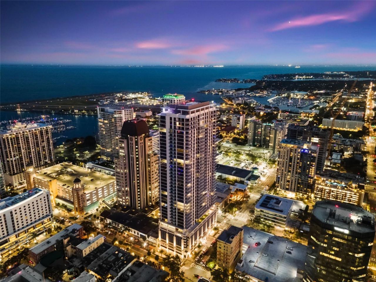 275 1st Avenue S, Unit 2108, Saint Petersburg, FL 33701 Photo