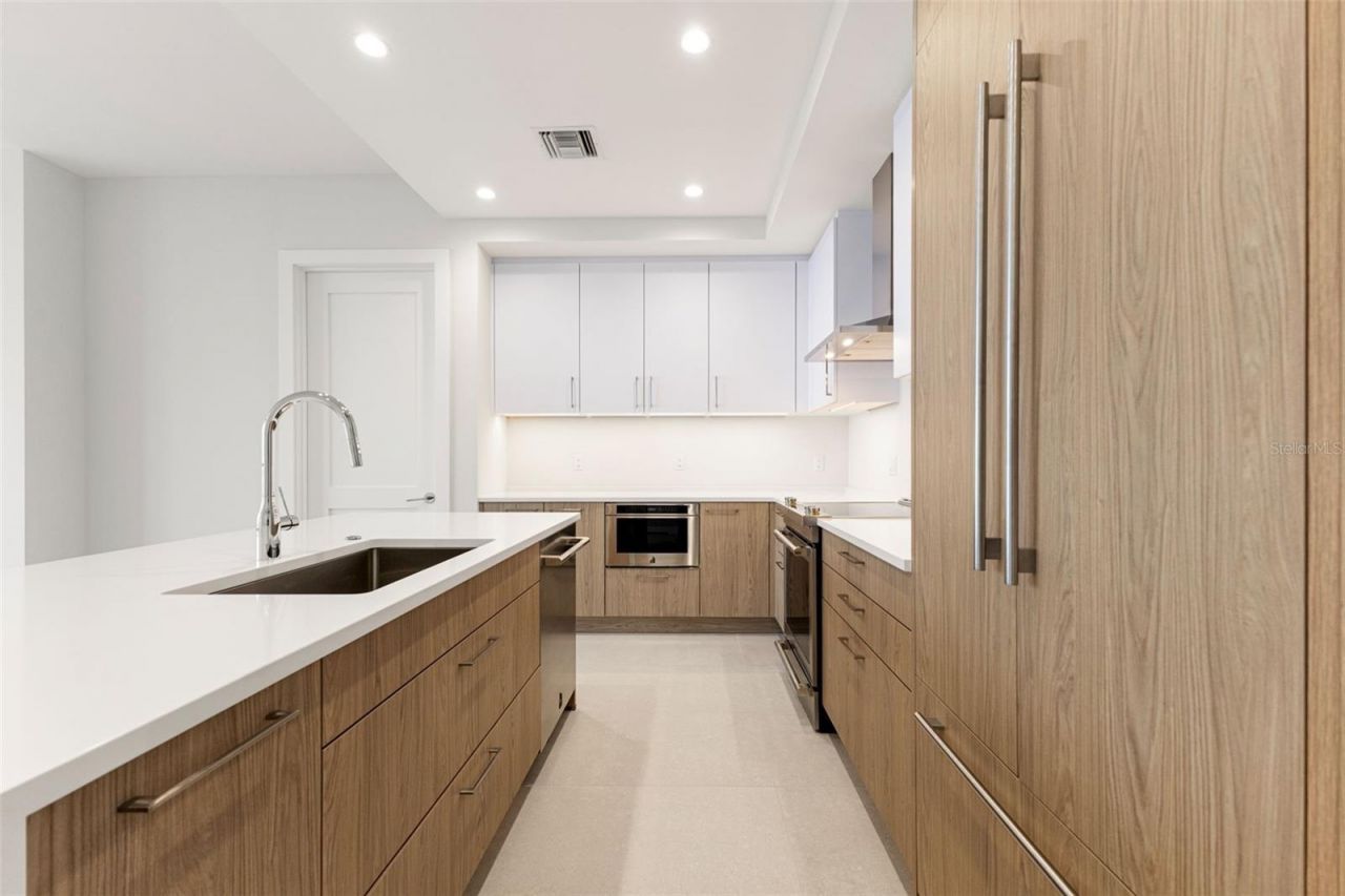 275 1st Avenue S, Unit 2108, Saint Petersburg, FL 33701 Photo