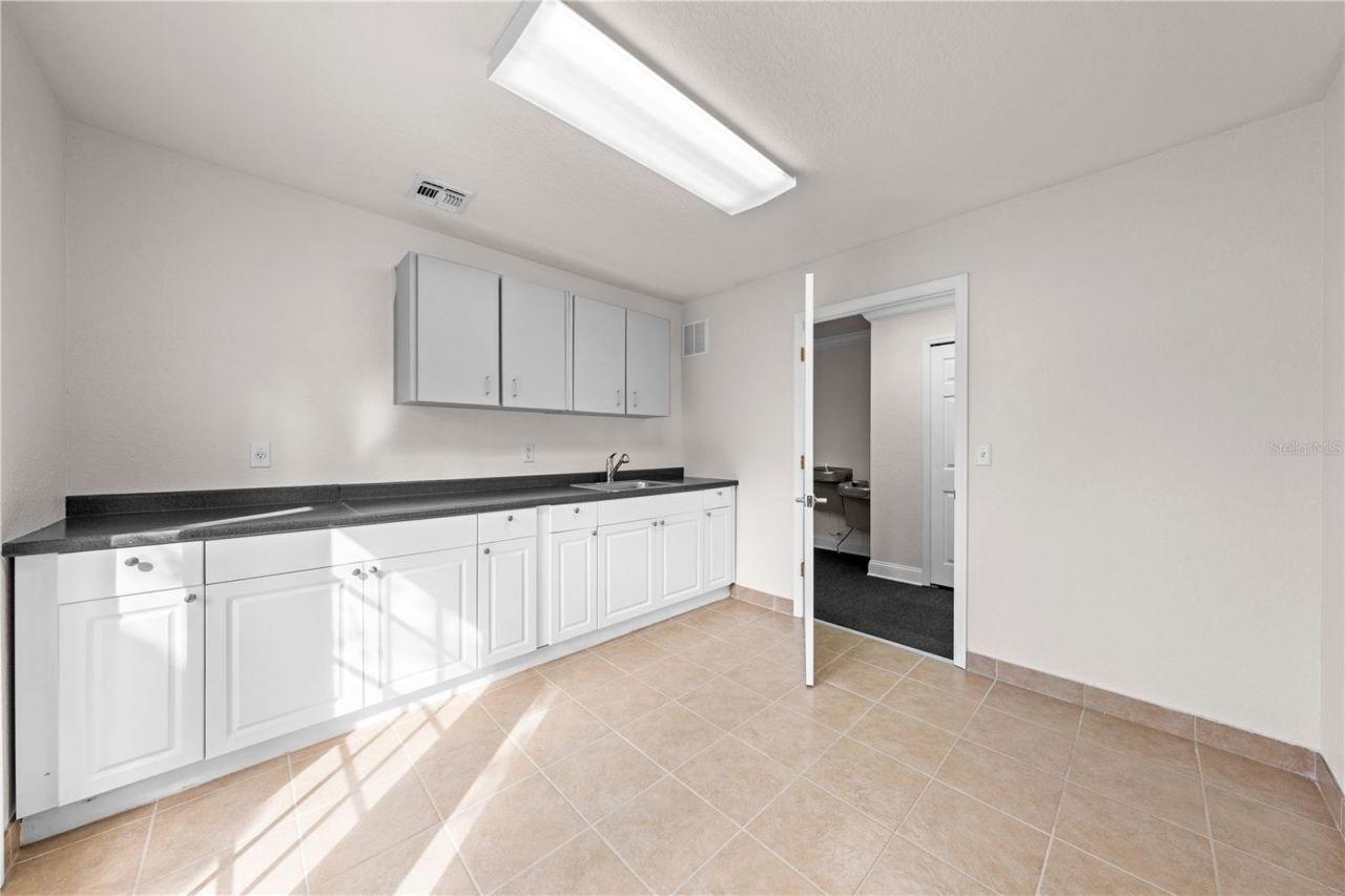815 Mabbette St, Unit 101, Kissimmee, FL 34741 Photo