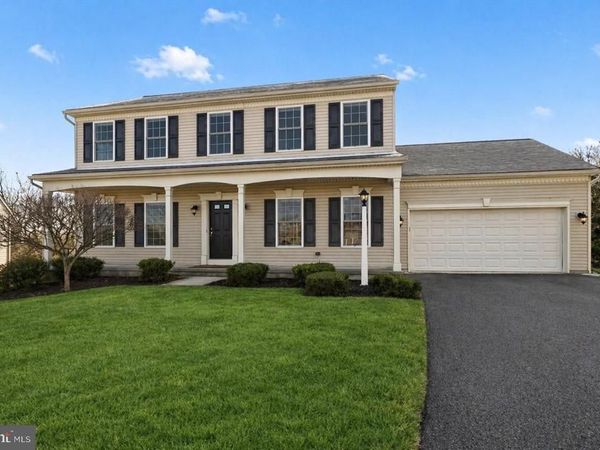 771 HOFFMAN DRIVE, HARRISBURG, PA 17111