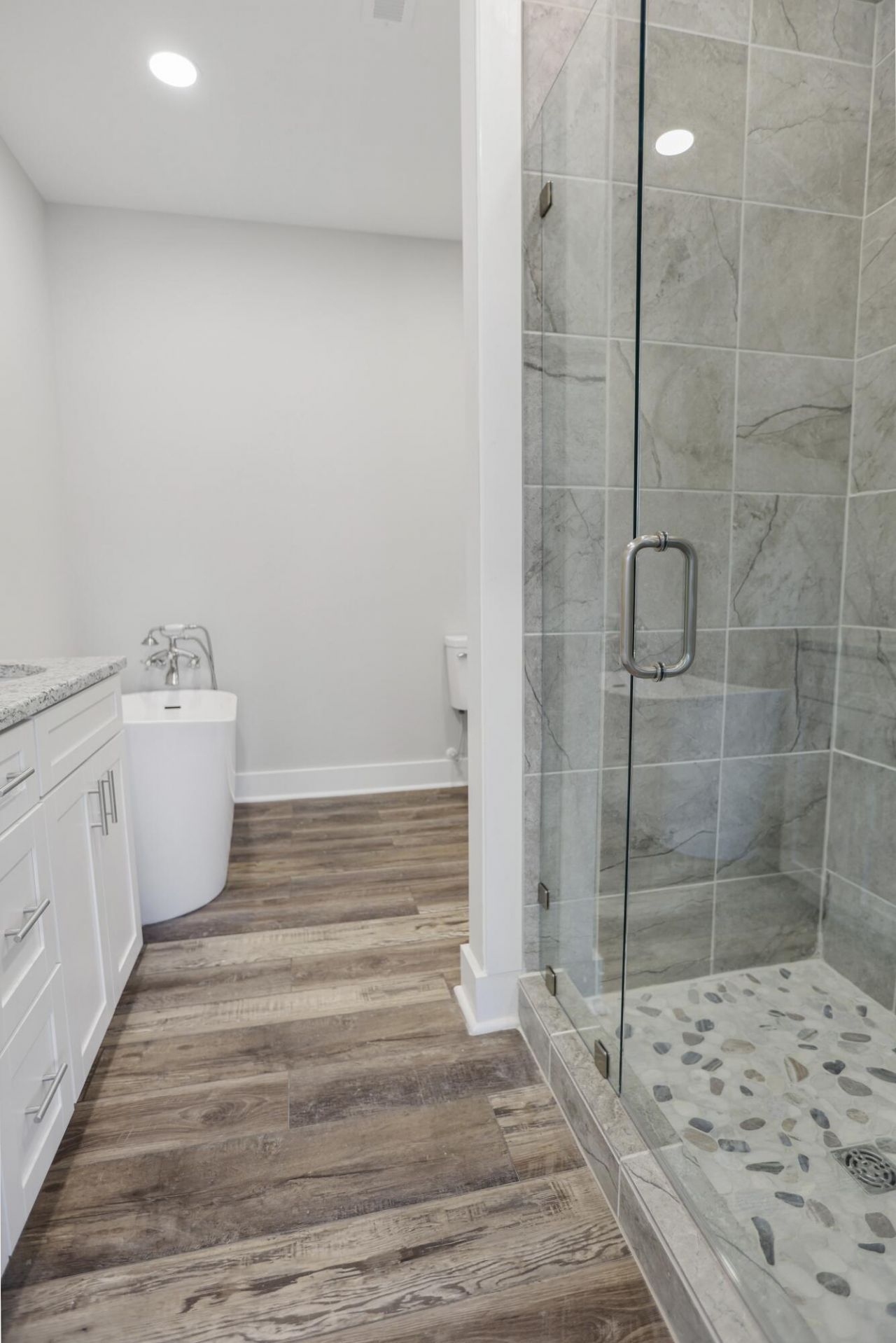 4055 Byrnes Drive Photo 14