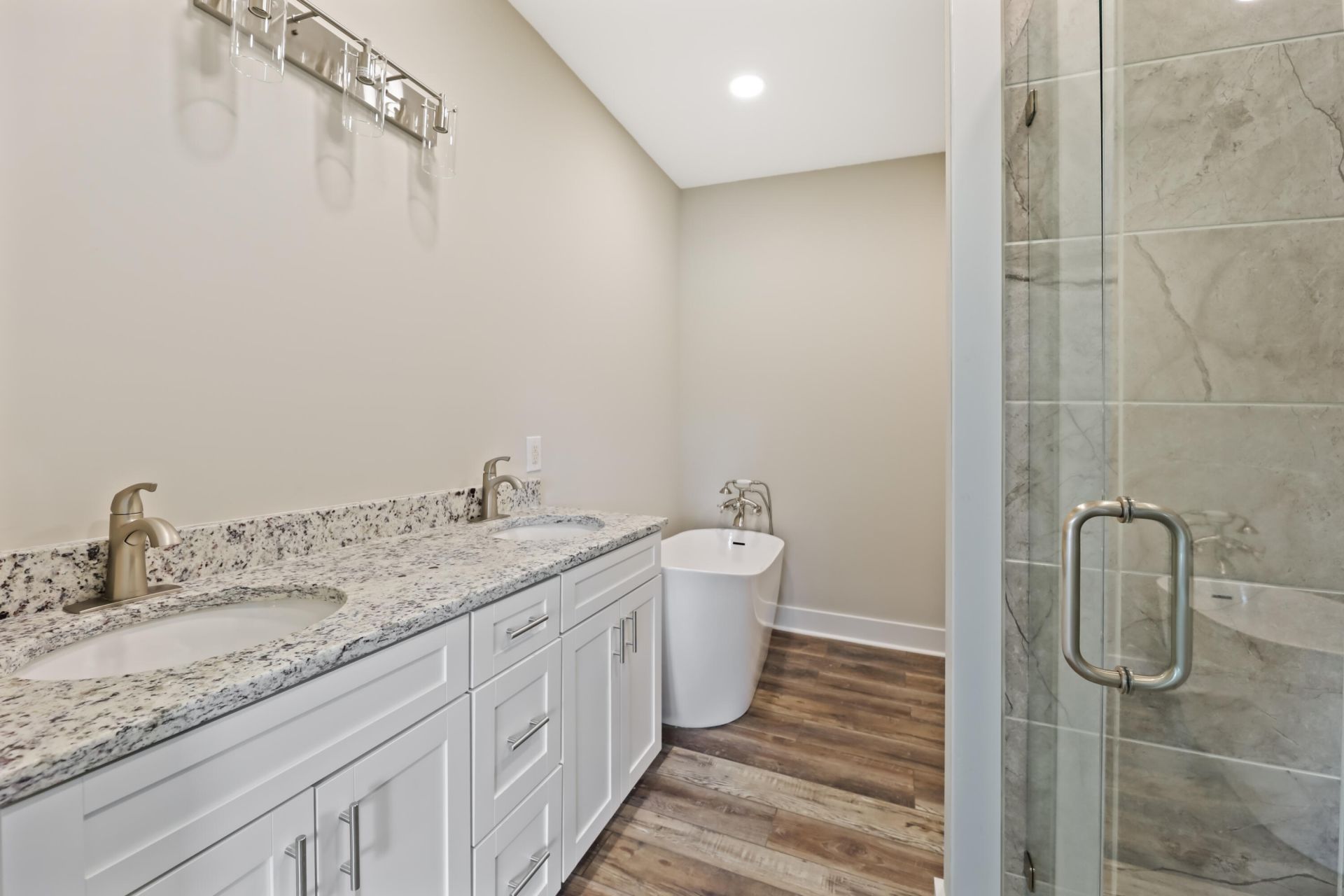 4055 Byrnes Drive Photo 15