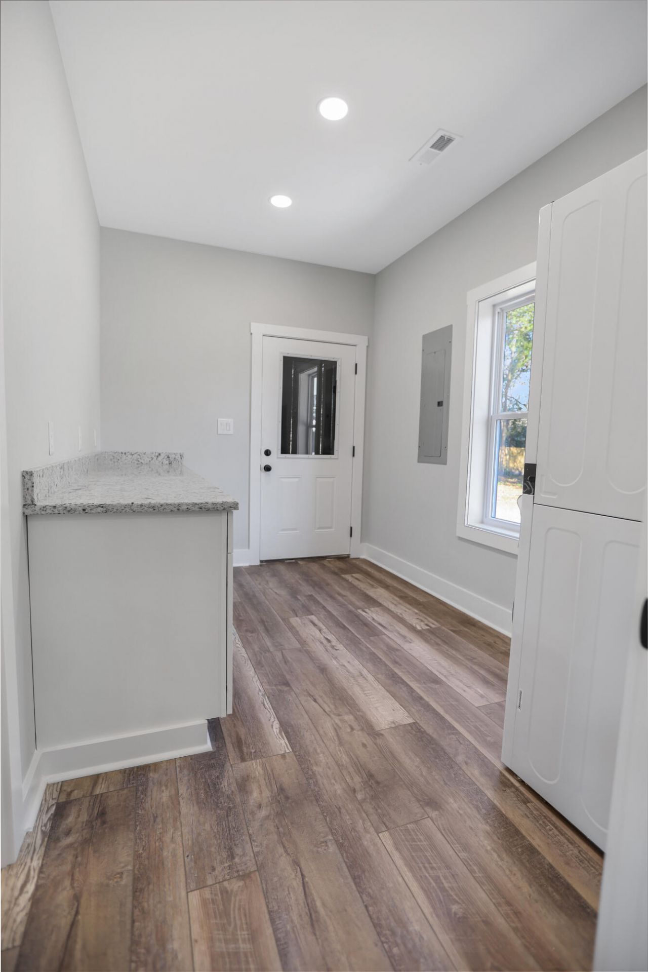 4055 Byrnes Drive Photo 26