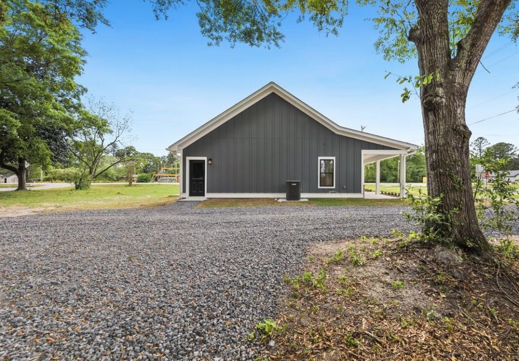 4055 Byrnes Drive Photo 31