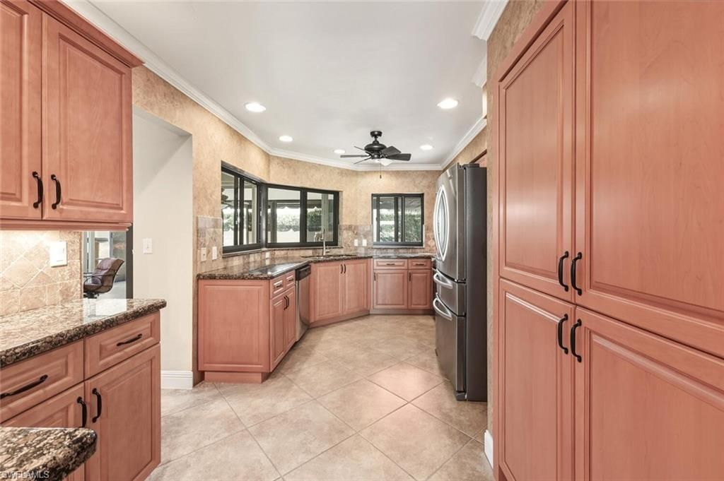 738 Reef Point Cir, Naples, FL 34108 Photo