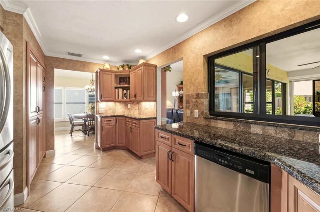 738 Reef Point Cir, Naples, FL 34108 Photo
