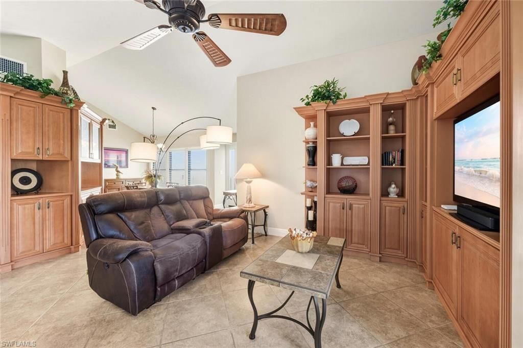 738 Reef Point Cir, Naples, FL 34108 Photo