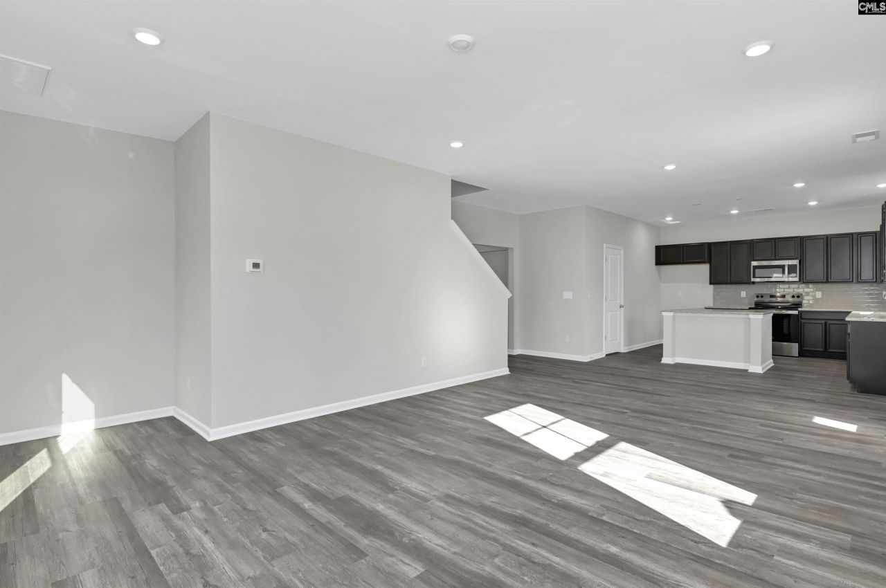 4 Sonja Way Photo 18