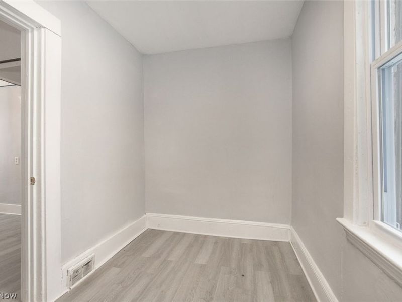 5011 Guy Avenue, Cleveland, OH 44127 Photo 20