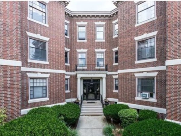 169 Washington St, Unit 9, Newton, MA 02458