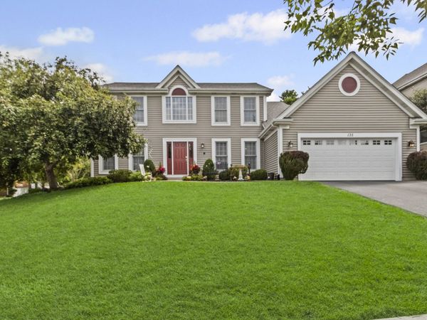 135 Arquilla Drive, Algonquin, IL 60102