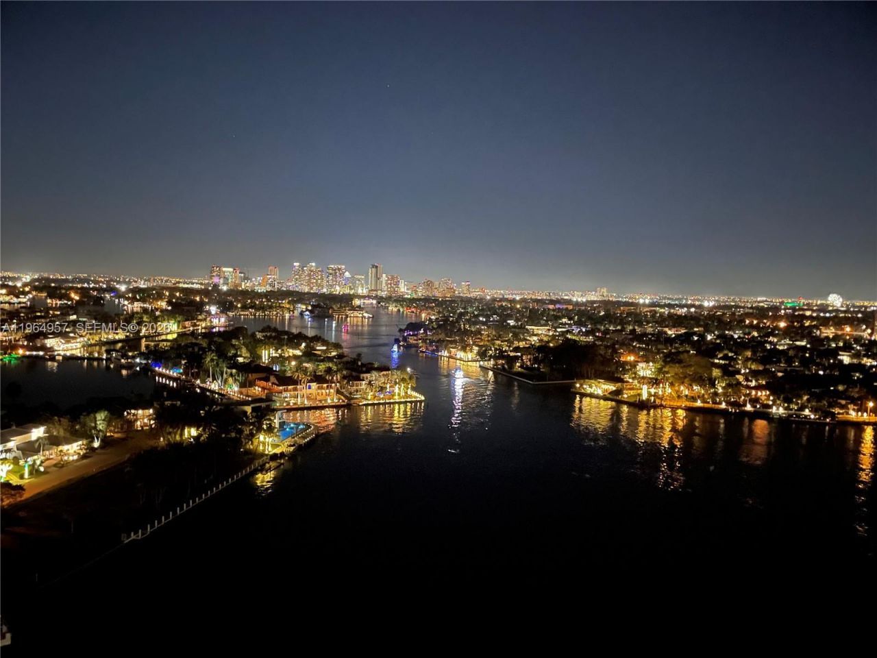 3055 Harbor Dr, Unit 2102, Fort Lauderdale, FL 33316 Photo