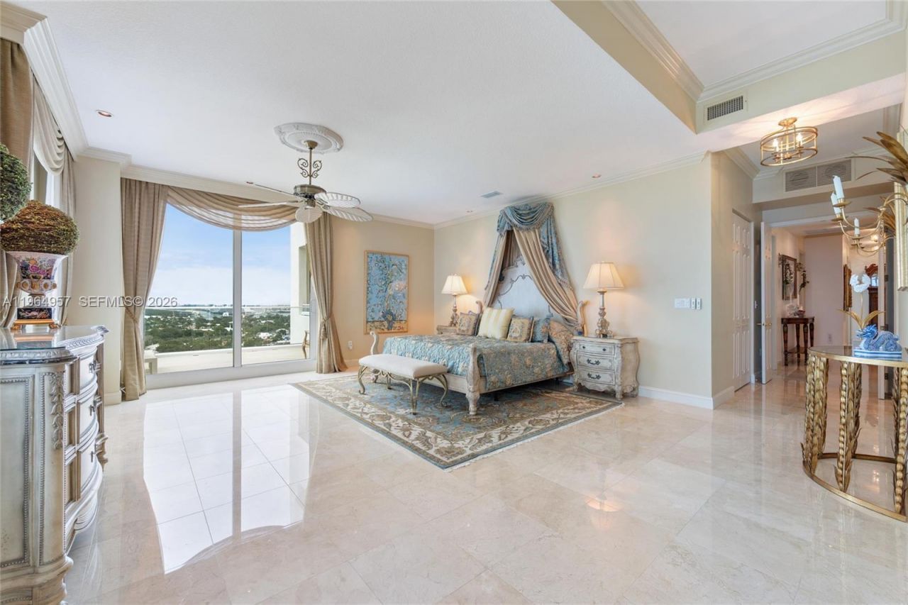 3055 Harbor Dr, Unit 2102, Fort Lauderdale, FL 33316 Photo