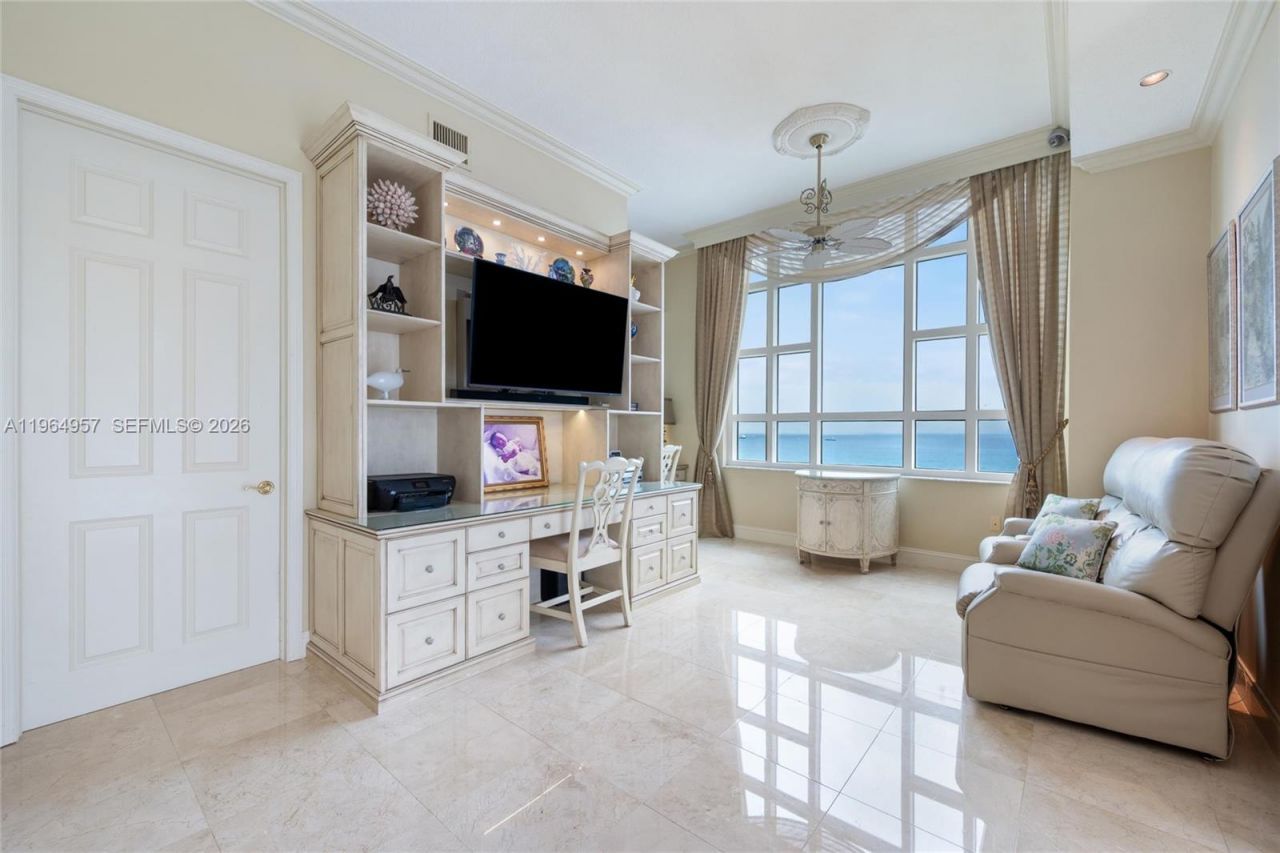 3055 Harbor Dr, Unit 2102, Fort Lauderdale, FL 33316 Photo