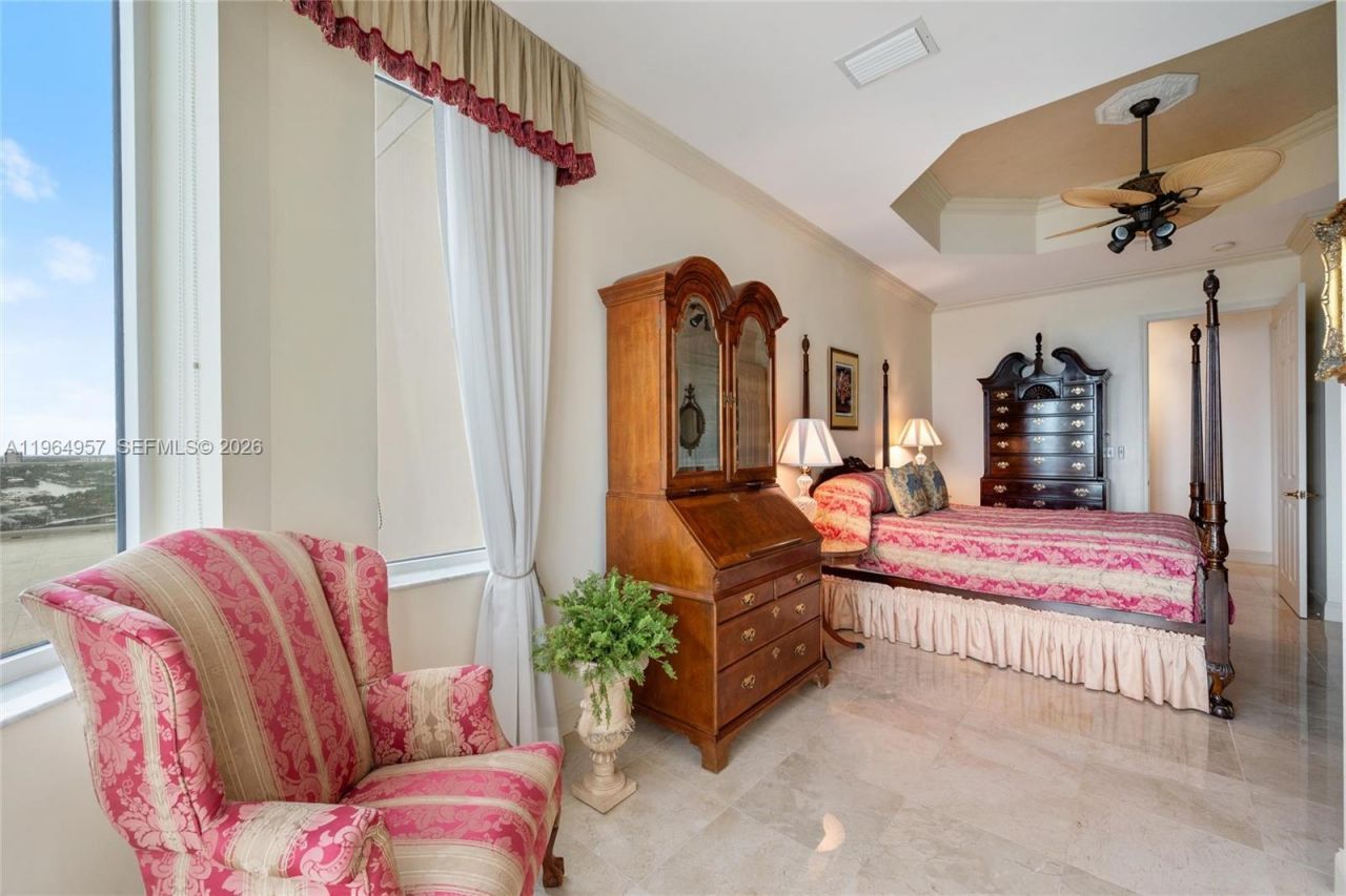 3055 Harbor Dr, Unit 2102, Fort Lauderdale, FL 33316 Photo