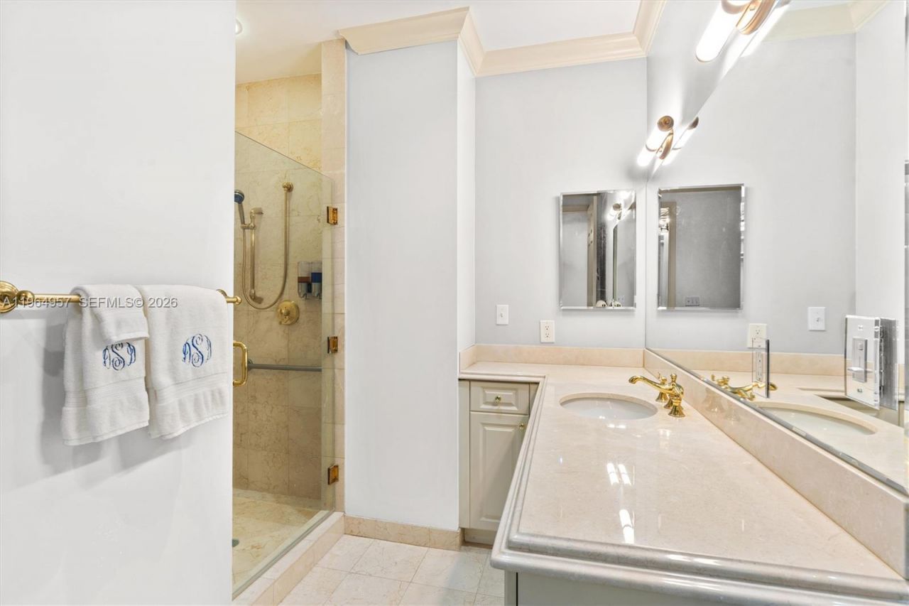 3055 Harbor Dr, Unit 2102, Fort Lauderdale, FL 33316 Photo