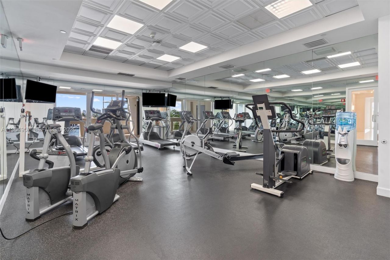 3055 Harbor Dr, Unit 2102, Fort Lauderdale, FL 33316 Photo