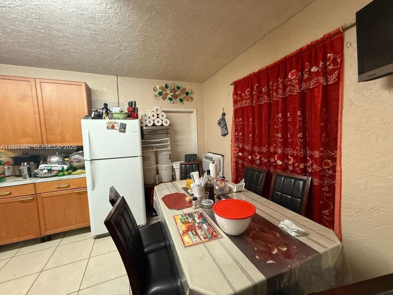 3090 NW 33rd St, Miami, FL 33142 Photo