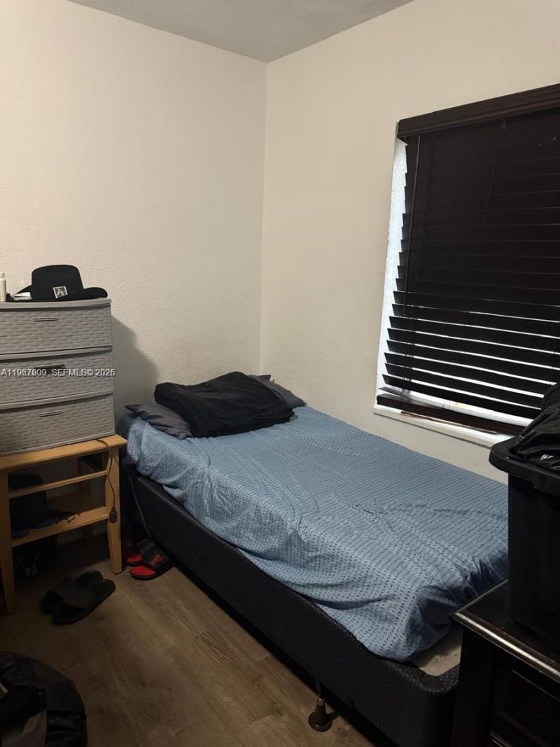 3090 NW 33rd St, Miami, FL 33142 Photo