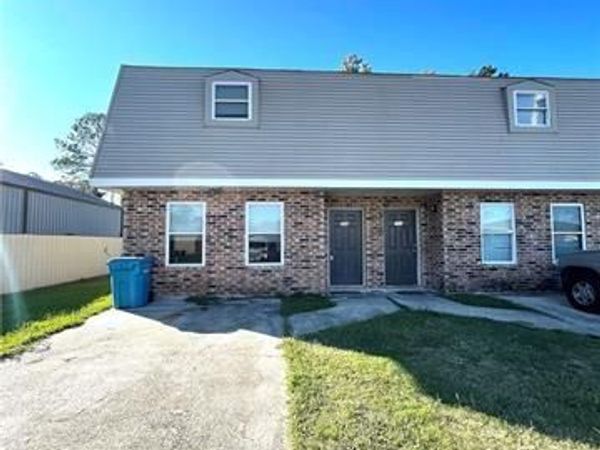 354 WOODLAND Drive, Boutte, LA 70039