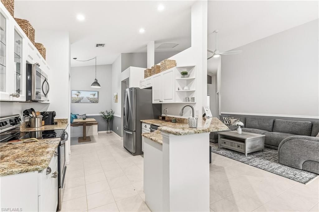 9004 Springview Loop, Estero, FL 33928 Photo