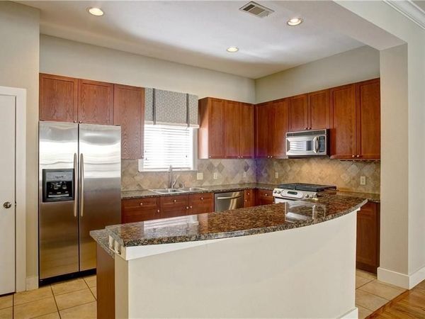 4830 Cedar Springs Road, Unit 43, Dallas, TX 75219