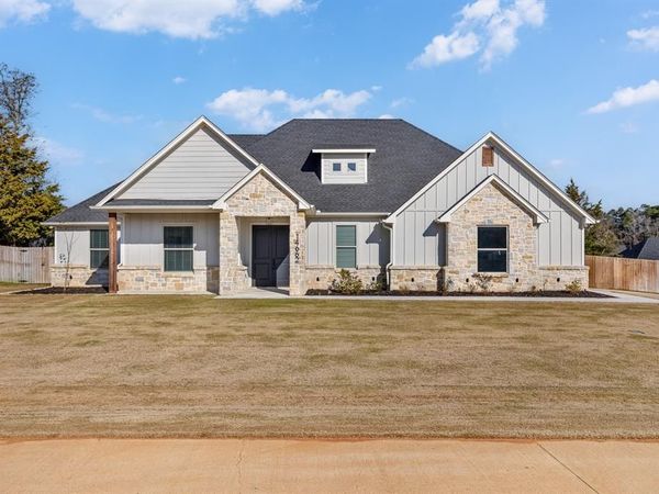 14662 Woodland Creek, Tyler, TX 75706