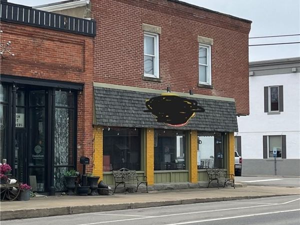 10 E Main Street, Wakeman, OH 44889