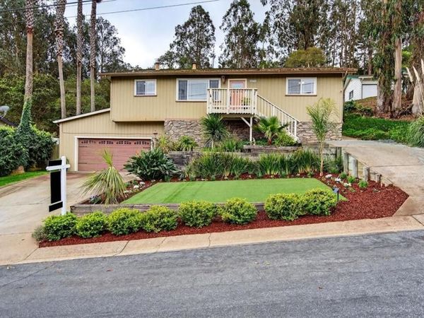 6870 Lakeview Drive, Salinas, CA 93907