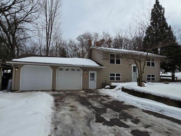 25835 100 1/2 Street NW, Zimmerman, MN 55398