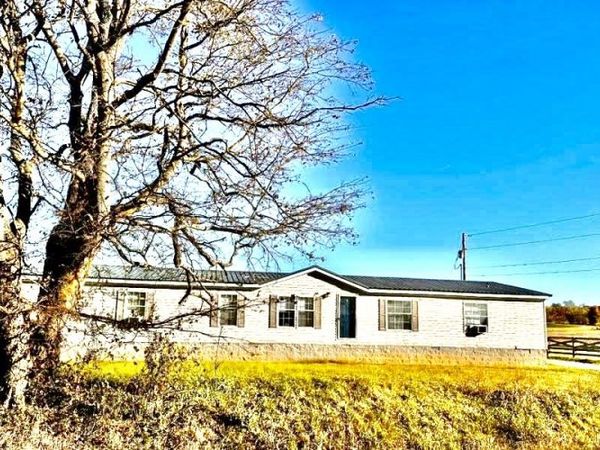 1275 Jeff Davis Hwy E, Elkton, KY 42220