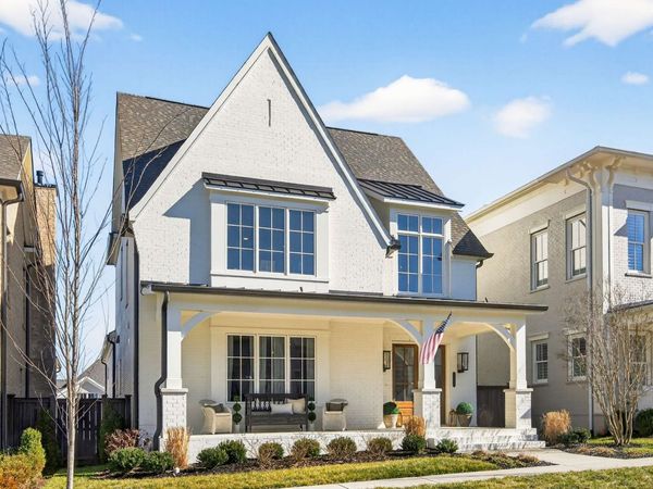 1232 Luckett Rd, Nashville, TN 37221