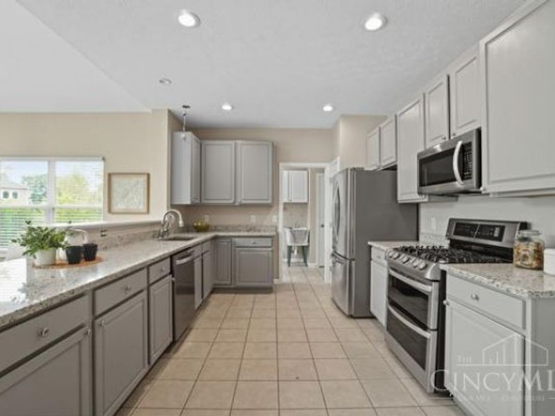 8422 Misty Shore Drive, West Chester, OH 45069 Photo 13