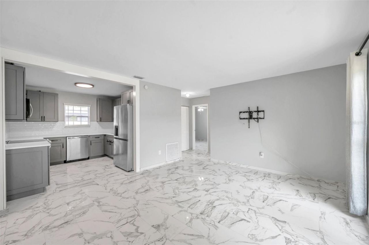 3230 51st Street N, Saint Petersburg, FL 33710 Photo