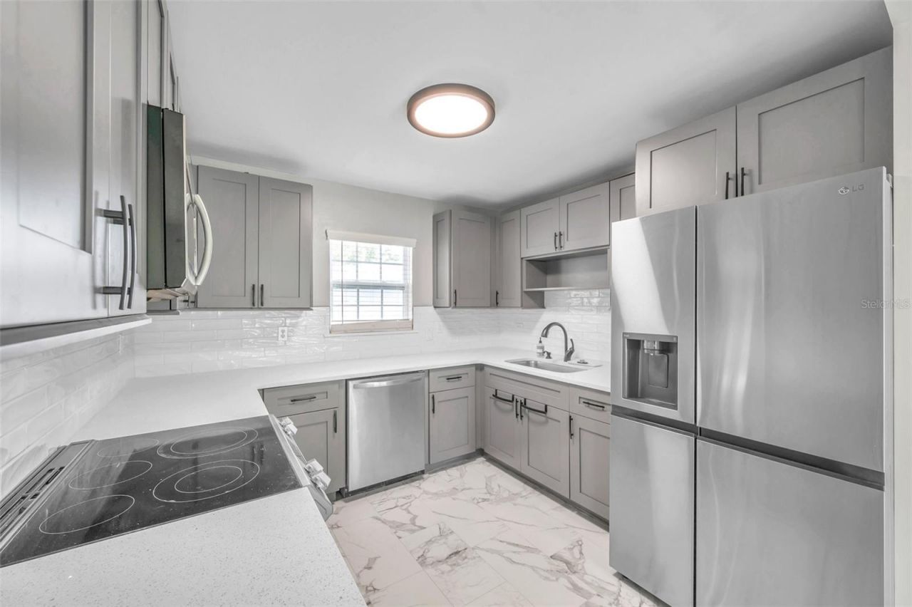 3230 51st Street N, Saint Petersburg, FL 33710 Photo