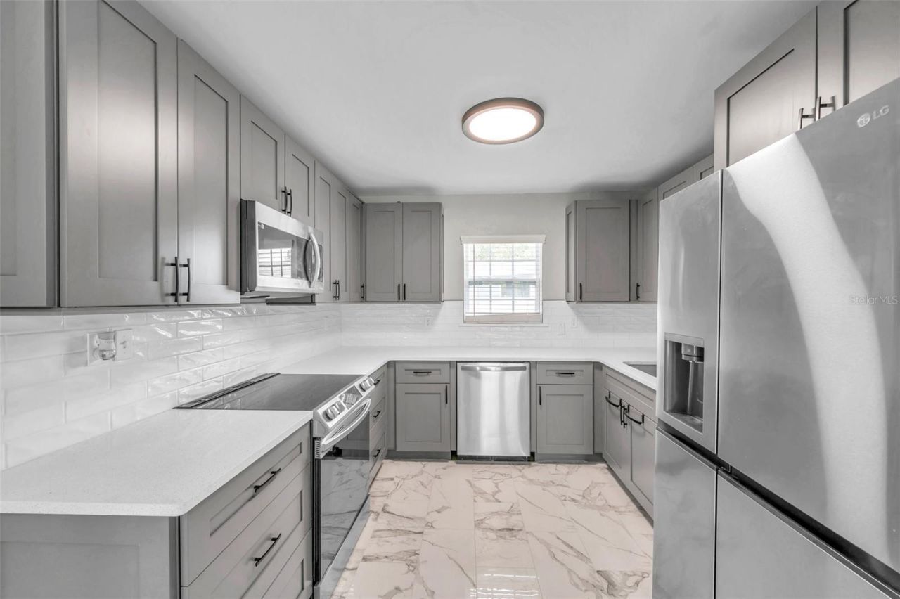 3230 51st Street N, Saint Petersburg, FL 33710 Photo