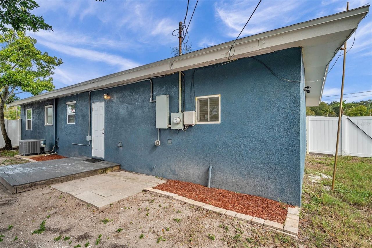 3230 51st Street N, Saint Petersburg, FL 33710 Photo