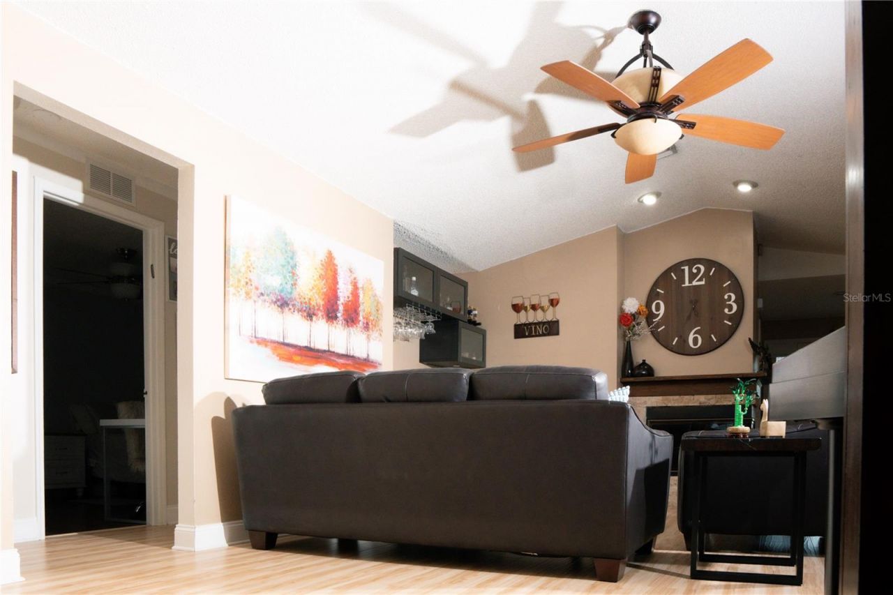 5834 98th Avenue N, Pinellas Park, FL 33782 Photo