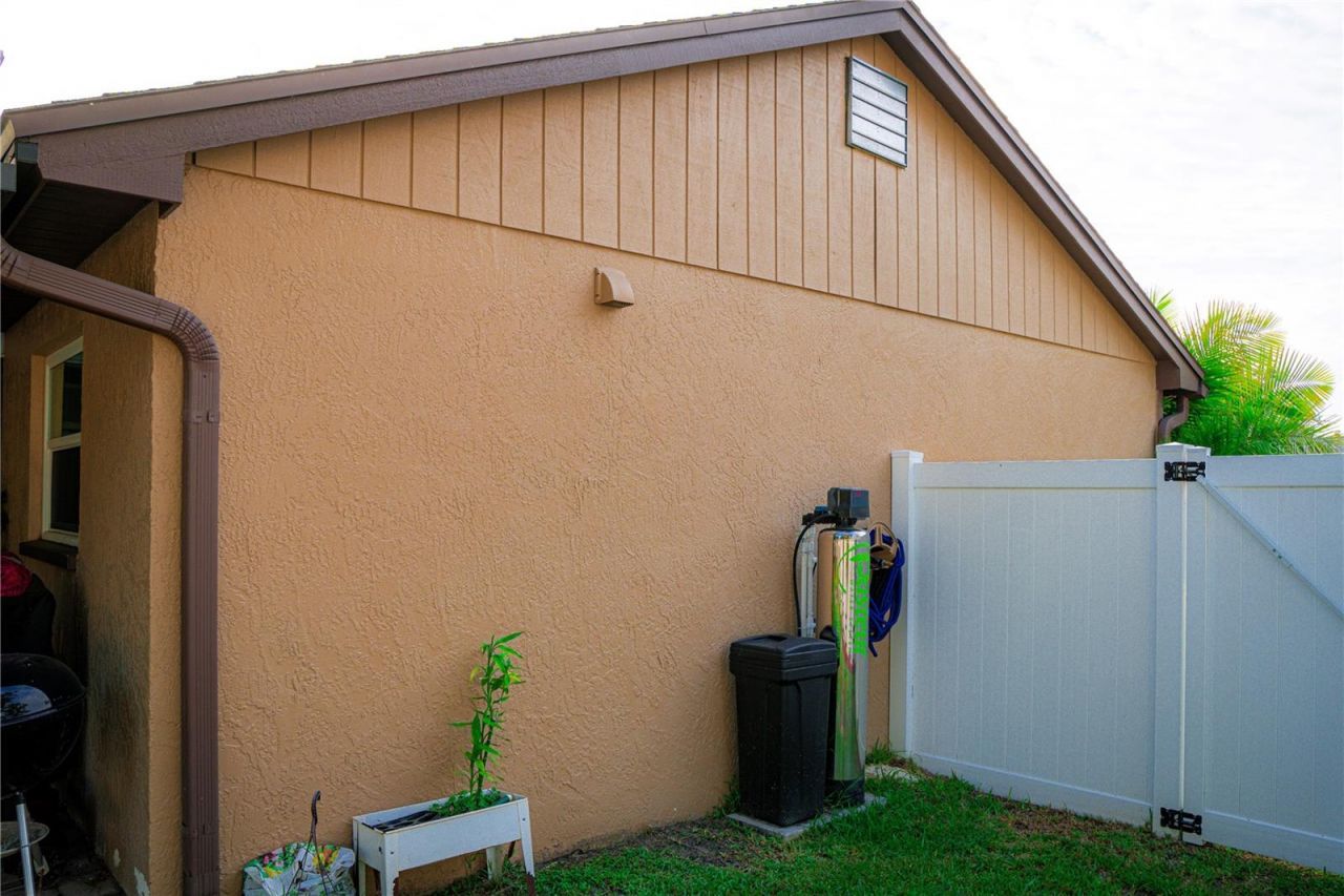 5834 98th Avenue N, Pinellas Park, FL 33782 Photo