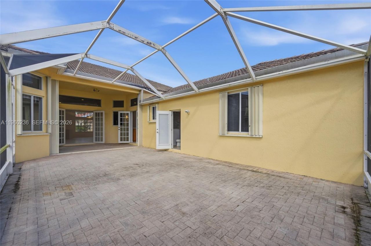 833 Crestview Cir, Weston, FL 33327 Photo