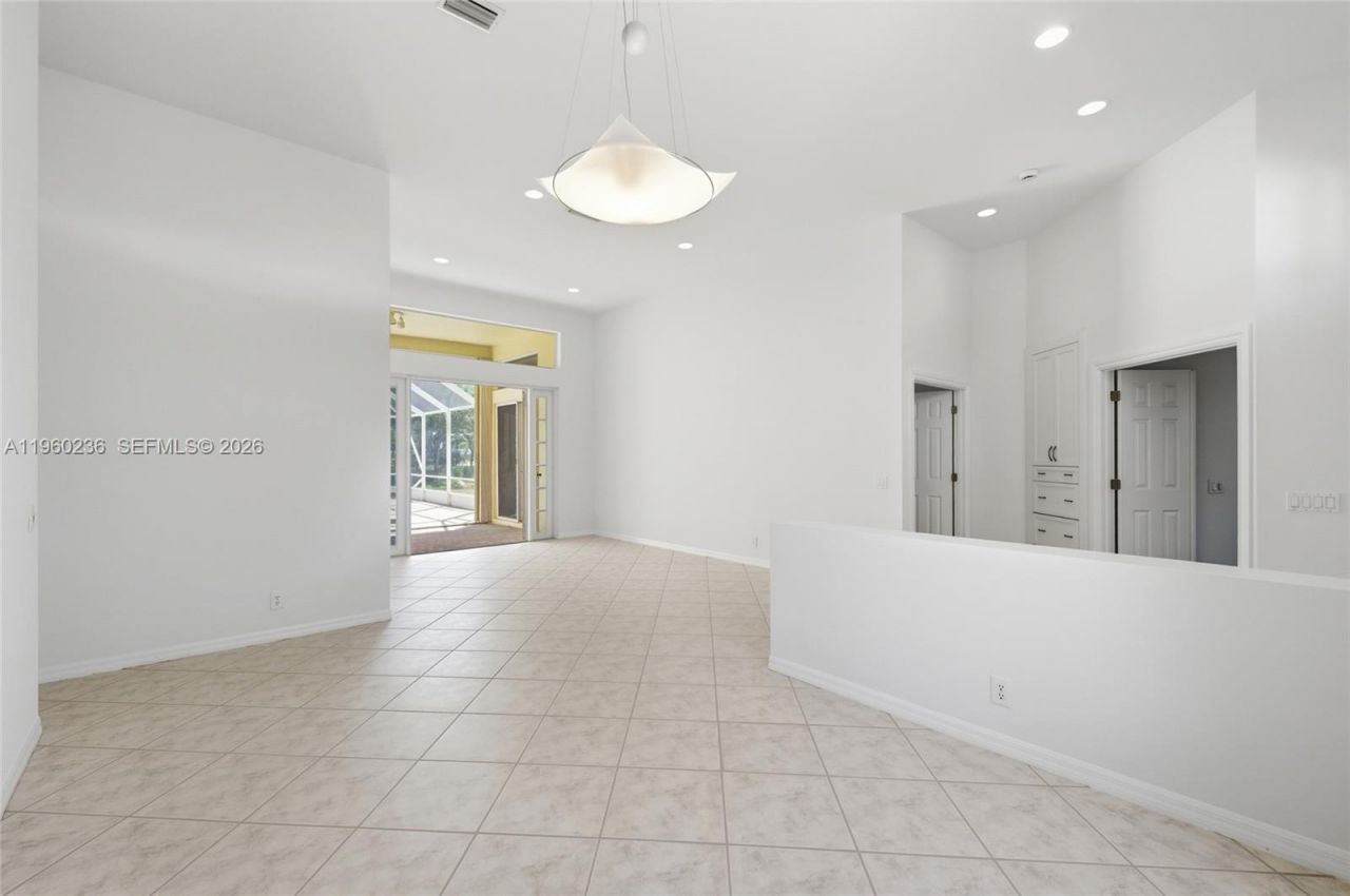 833 Crestview Cir, Weston, FL 33327 Photo