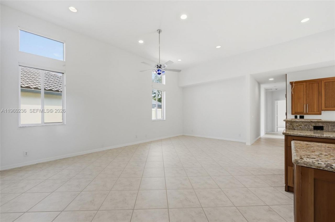 833 Crestview Cir, Weston, FL 33327 Photo