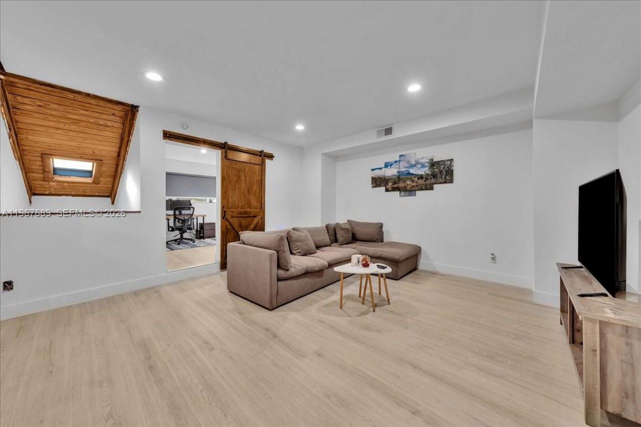 2905 N 34th Ter, Hollywood, FL 33021 Photo